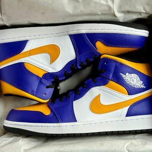 Jordan 1 lakers mid 10UK